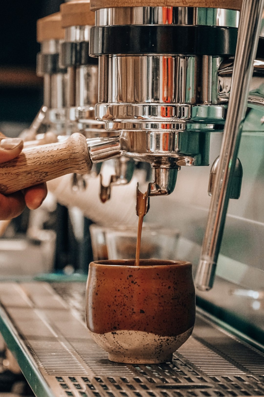 De piston koffiemachine heet eigenlijk espressomachine met portafilter