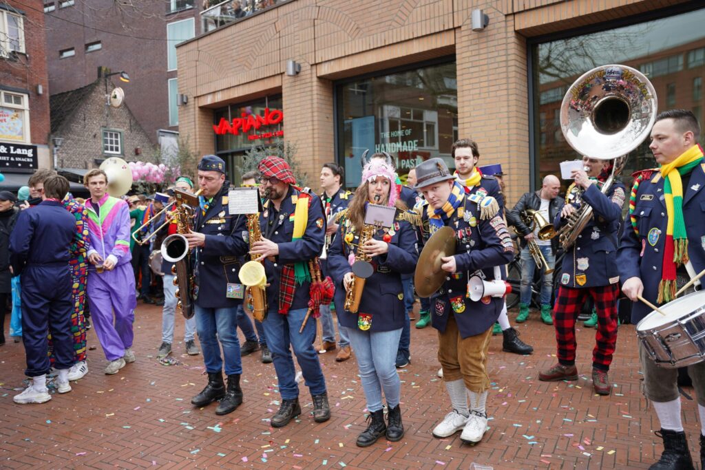 Carnavals fanfare band in Nederland