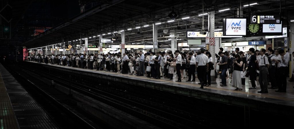 Een metrostation in Tokyo