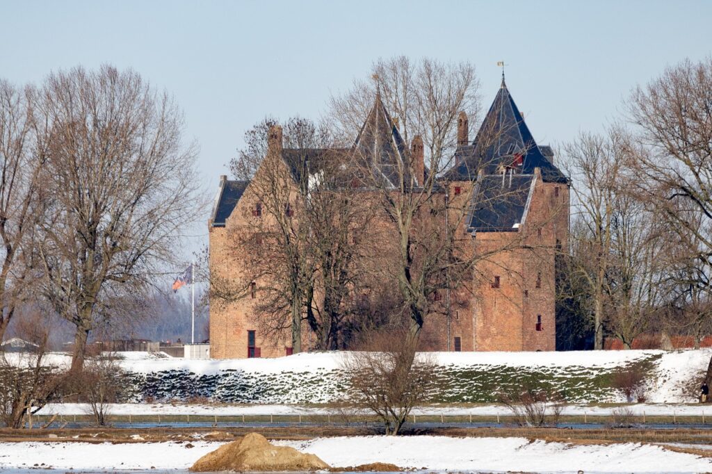 Slot Loevestein, één van de mooiste kastelen van Nederland